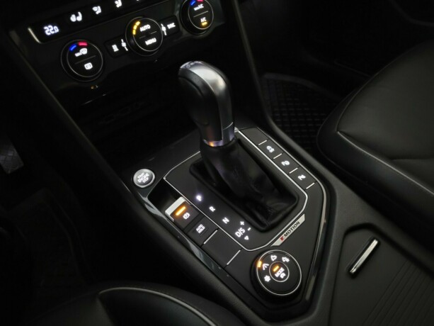 volkswagen-tiguan-diesel-2019-big-27