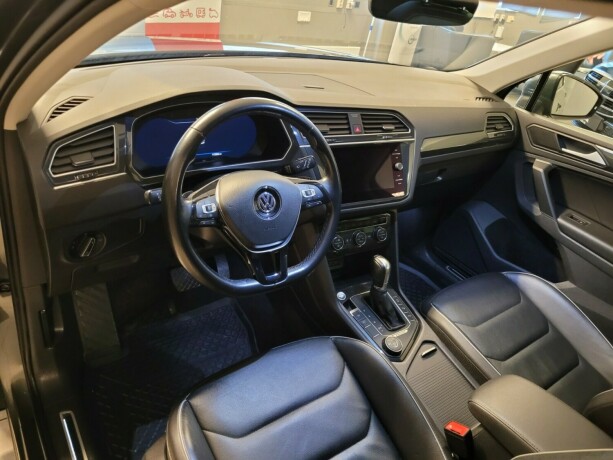 volkswagen-tiguan-diesel-2019-big-25