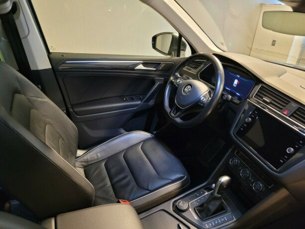 volkswagen-tiguan-diesel-2019-big-15