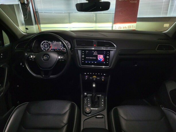 volkswagen-tiguan-diesel-2019-big-43