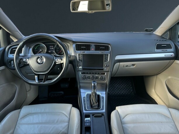 volkswagen-golf-elektrisitet-2016-big-10
