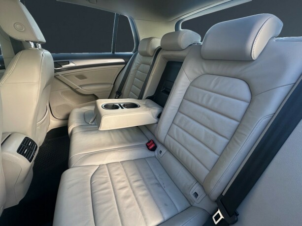 volkswagen-golf-elektrisitet-2016-big-12