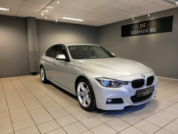 bmw-3-serie-plug-in-petrol-2018-big-10