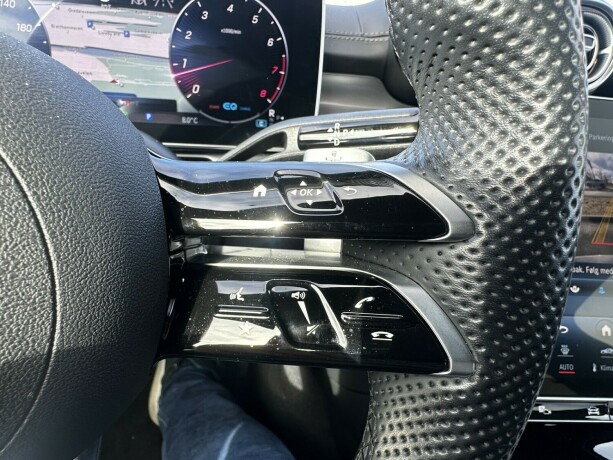 mercedes-benz-c-klasse-elektrisitetbensin-2022-big-21