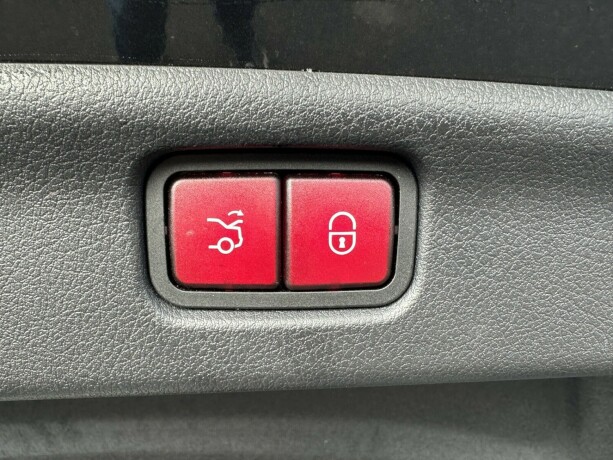 mercedes-benz-c-klasse-elektrisitetbensin-2022-big-8