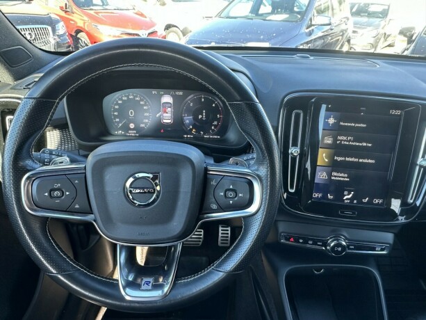 volvo-xc-40-diesel-2019-big-11