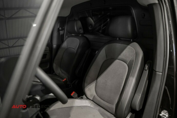 volkswagen-id-buzz-elektrisitet-2023-big-24