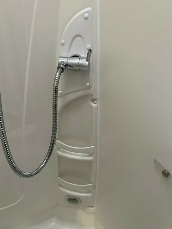 roller-team-t-line-xl-s-queensbed-senkeseng-webasto-stort-kj248leskap-registerkjede-lav-km-diesel-2013-big-74