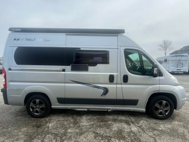 chausson-twist-02-s-dobbelseng-bak-seng-i-sittegruppe-webasto-dusj-gasstest-diesel-2014-big-3