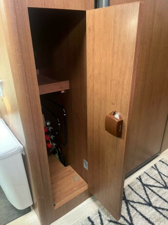 chausson-twist-02-s-dobbelseng-bak-seng-i-sittegruppe-webasto-dusj-gasstest-diesel-2014-big-40