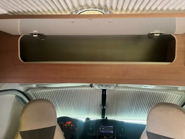 chausson-twist-02-s-dobbelseng-bak-seng-i-sittegruppe-webasto-dusj-gasstest-diesel-2014-big-27