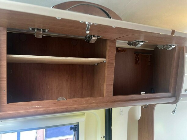 chausson-twist-02-s-dobbelseng-bak-seng-i-sittegruppe-webasto-dusj-gasstest-diesel-2014-big-36