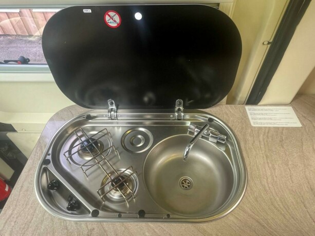 chausson-twist-02-s-dobbelseng-bak-seng-i-sittegruppe-webasto-dusj-gasstest-diesel-2014-big-38