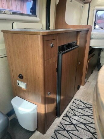 chausson-twist-02-s-dobbelseng-bak-seng-i-sittegruppe-webasto-dusj-gasstest-diesel-2014-big-35