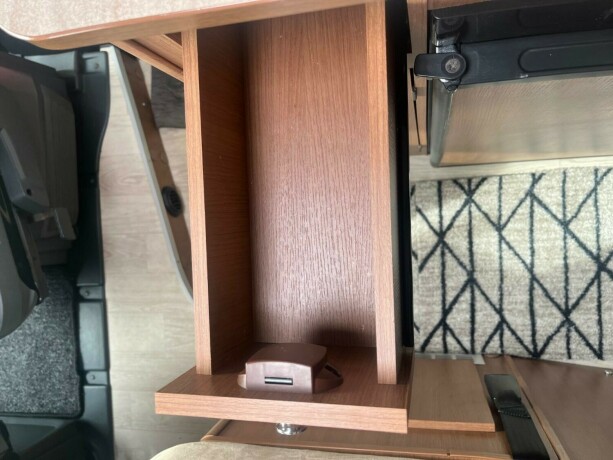 chausson-twist-02-s-dobbelseng-bak-seng-i-sittegruppe-webasto-dusj-gasstest-diesel-2014-big-39