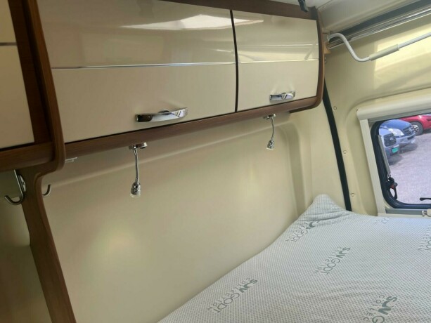 chausson-twist-02-s-dobbelseng-bak-seng-i-sittegruppe-webasto-dusj-gasstest-diesel-2014-big-62