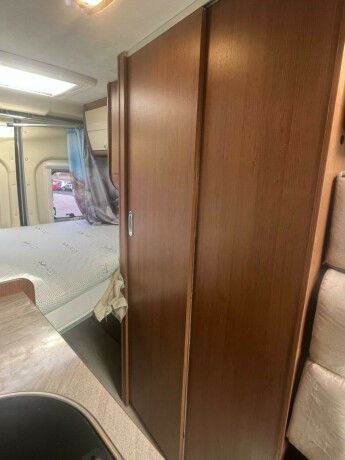 chausson-twist-02-s-dobbelseng-bak-seng-i-sittegruppe-webasto-dusj-gasstest-diesel-2014-big-47