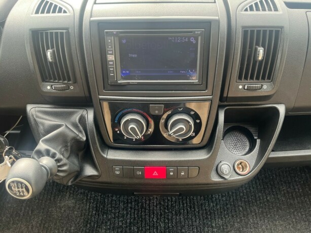 chausson-twist-02-s-dobbelseng-bak-seng-i-sittegruppe-webasto-dusj-gasstest-diesel-2014-big-24