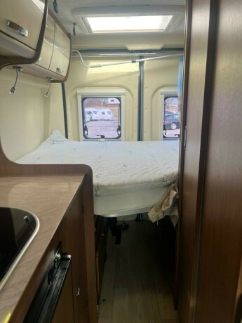 chausson-twist-02-s-dobbelseng-bak-seng-i-sittegruppe-webasto-dusj-gasstest-diesel-2014-big-60