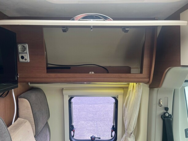 chausson-twist-02-s-dobbelseng-bak-seng-i-sittegruppe-webasto-dusj-gasstest-diesel-2014-big-32