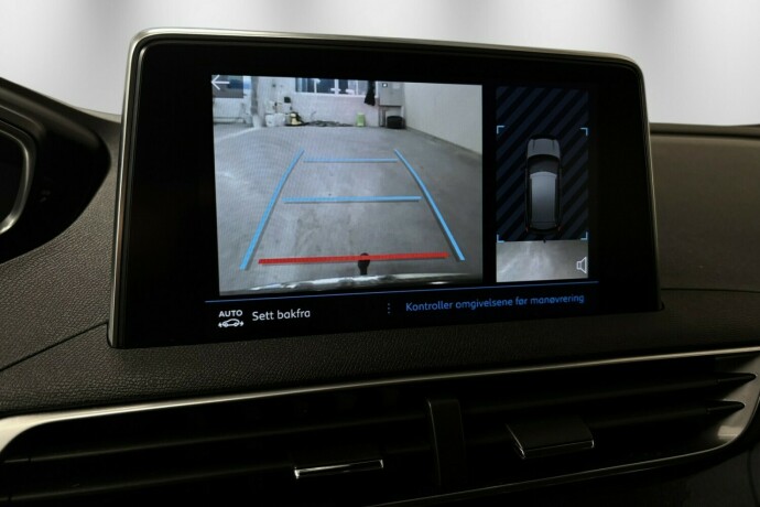 peugeot-3008-bensin-2019-big-25