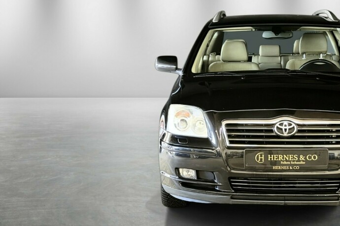 toyota-avensis-diesel-2006-big-5