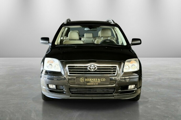 toyota-avensis-diesel-2006-big-4