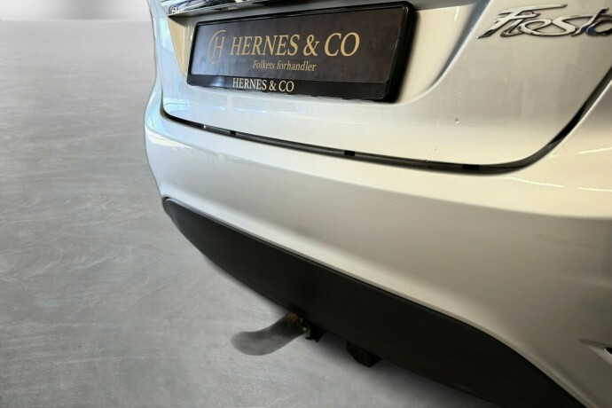 ford-fiesta-bensin-2010-big-8