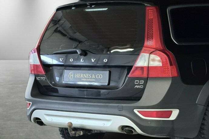 volvo-xc-70-diesel-2011-big-5