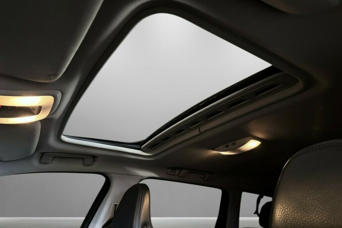 volvo-xc-70-diesel-2011-big-18