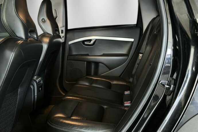 volvo-xc-70-diesel-2011-big-20