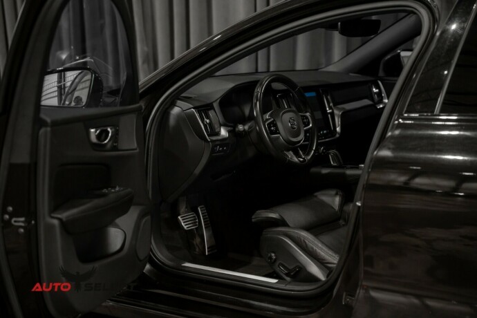 volvo-v60-elektrisitetbensin-2020-big-25