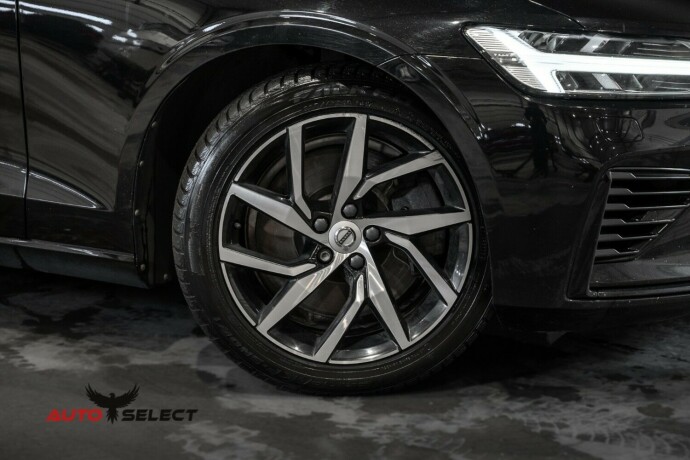 volvo-v60-elektrisitetbensin-2020-big-2