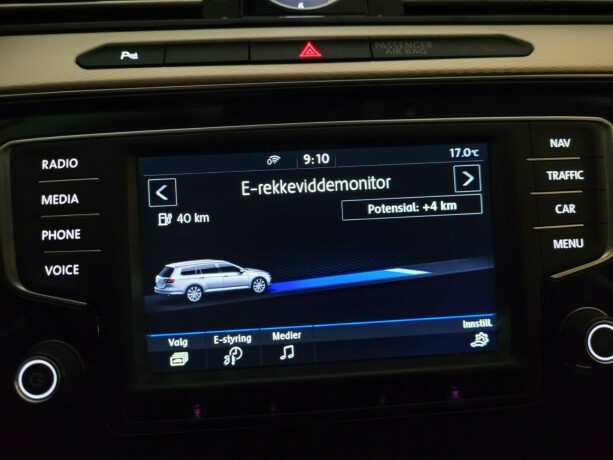 volkswagen-passat-plug-in-petrol-2017-big-26