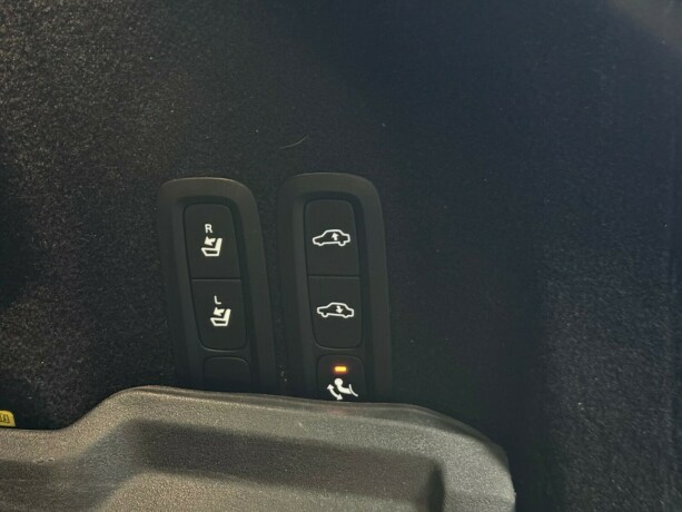 volvo-xc-60-elektrisitetbensin-2018-big-43