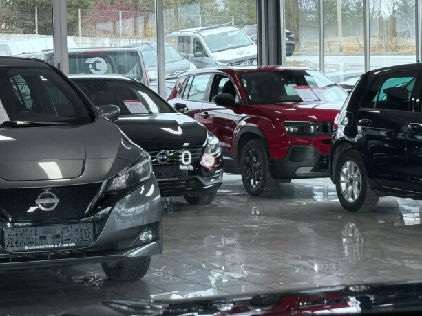 volvo-xc-60-elektrisitetbensin-2018-big-19