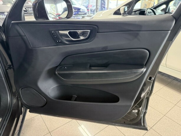 volvo-xc-60-elektrisitetbensin-2018-big-33