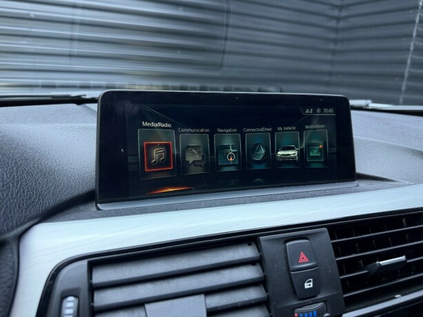 bmw-3-serie-elektrisitetbensin-2017-big-18