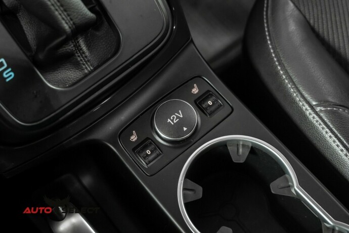 ford-kuga-diesel-2015-big-36