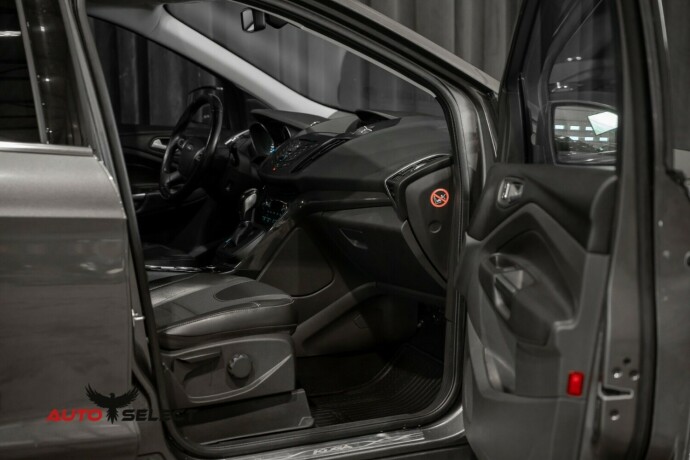 ford-kuga-diesel-2015-big-16