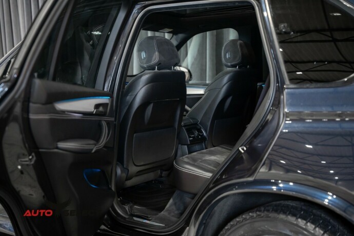 bmw-x5-diesel-2013-big-19