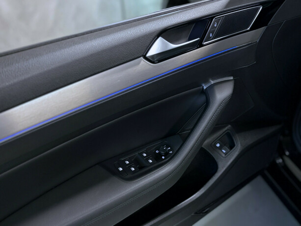 volkswagen-passat-plug-in-petrol-2018-big-23