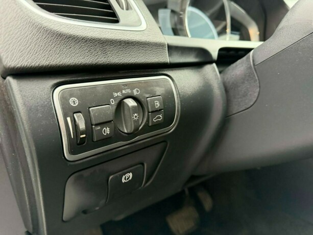 volvo-v60-cross-country-diesel-2016-big-22