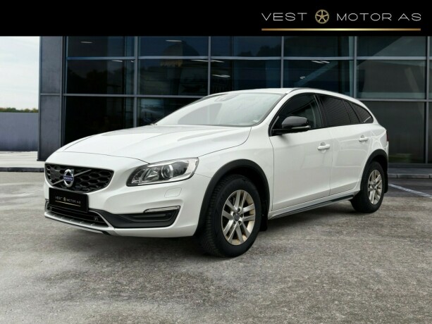volvo-v60-cross-country-diesel-2016-big-2