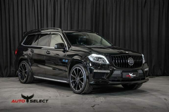 mercedes-benz-gl-bensin-2013-big-3