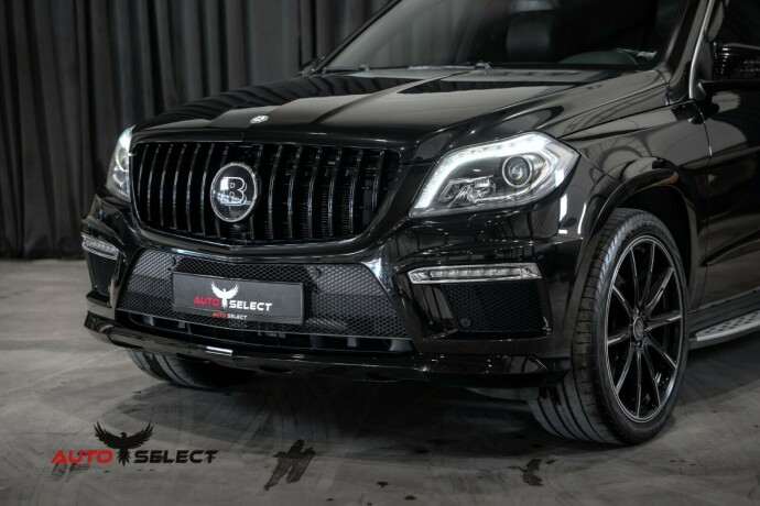 mercedes-benz-gl-bensin-2013-big-6