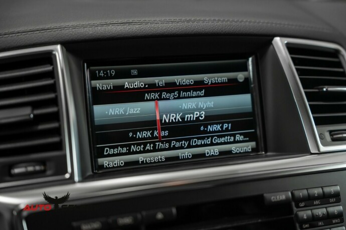 mercedes-benz-gl-bensin-2013-big-55