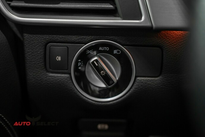 mercedes-benz-gl-bensin-2013-big-36