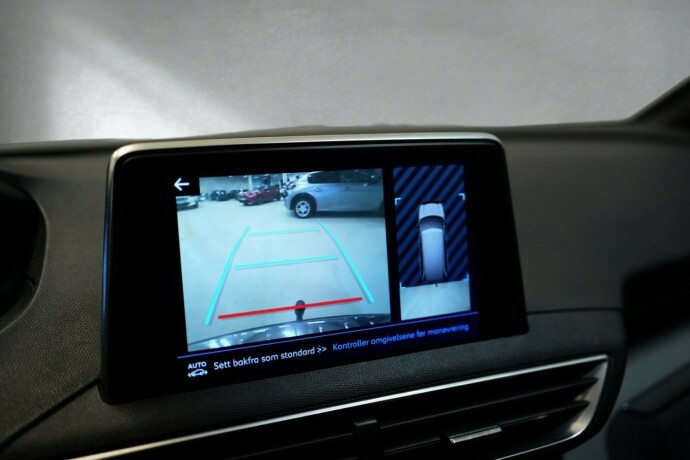 peugeot-5008-diesel-2018-big-12