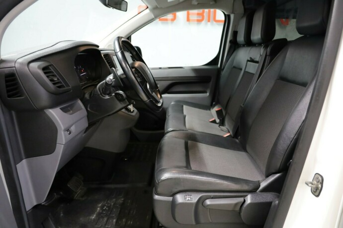 peugeot-expert-diesel-2020-big-6